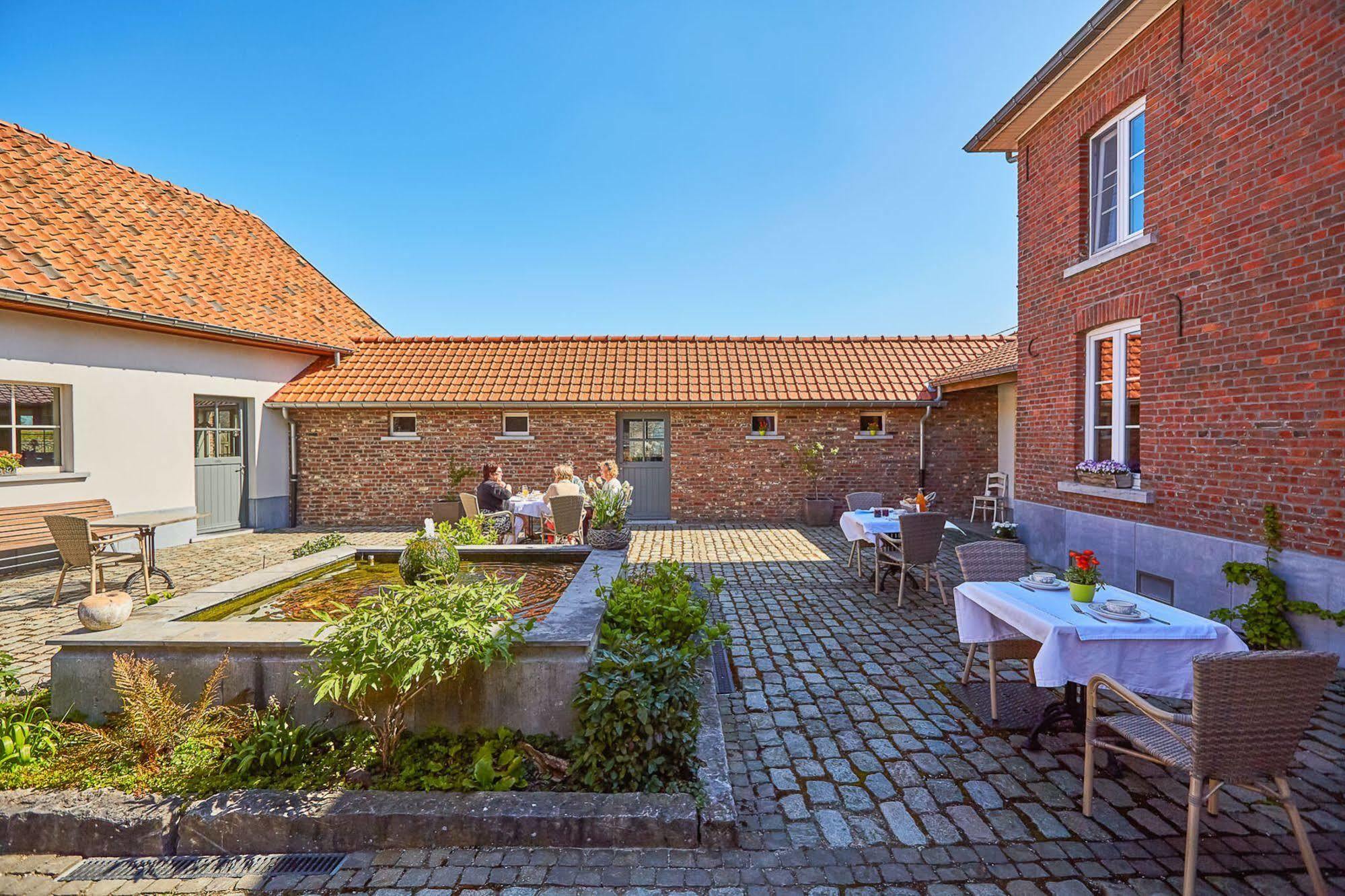 Wellness B&B De Zevenslaper Geetbets Exterior foto